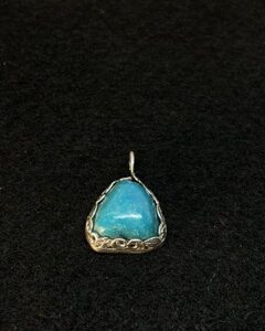 Turquoise Pendant 17x16 mm